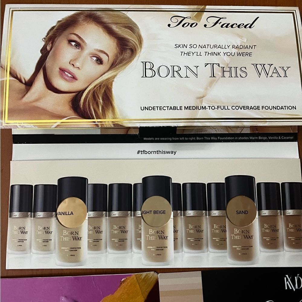 Make up Samples - Picture 4 of 5